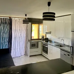 Apartamento Pueblo Canario, сдаётся впервые !!!, Playa Feñabe